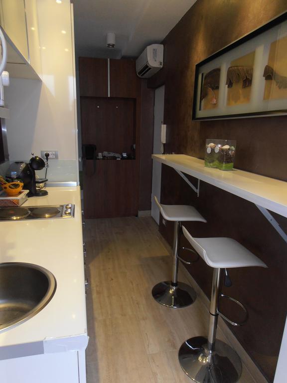 Oasis Daily Apartment Belgrad Oda fotoğraf