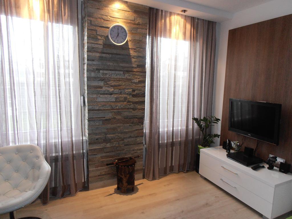 Oasis Daily Apartment Belgrad Oda fotoğraf